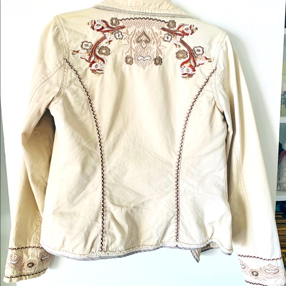 LOVE STITCH Beautifully Embroidered Unique Jacket/Blazer - Picture 4 of 5